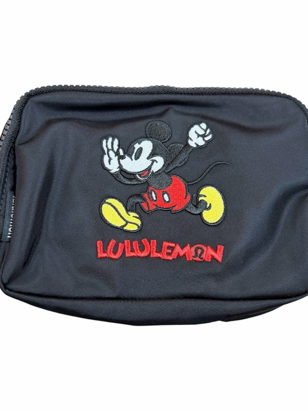 Disney x Lululemon Everywhere Belt Bag 1L Mickey In Motion Graphic NWT Rare